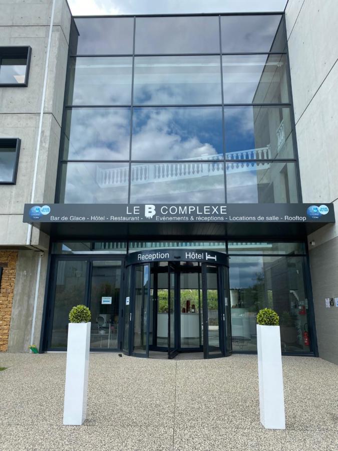 Le B Complexe *